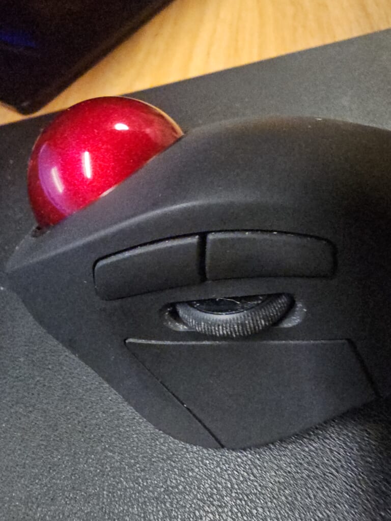 ボールとボタン、スクロールホイール